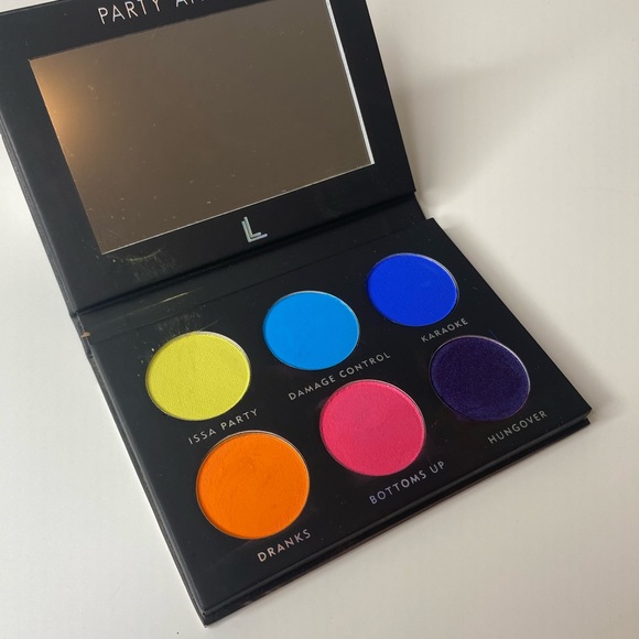 Makeup Eyeshadow Palettes Bundle Set of 3 - Picture 7 of 9